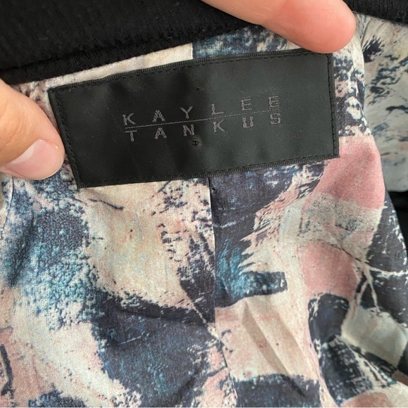 Kaylee Tankus Black Wool Blazer Waist Tie - Picture 5 of 8